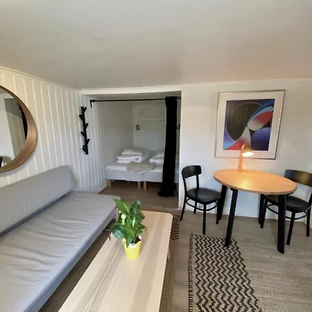 Tatil Evi Sjarmerende Liten Leilighet I Hus Pa