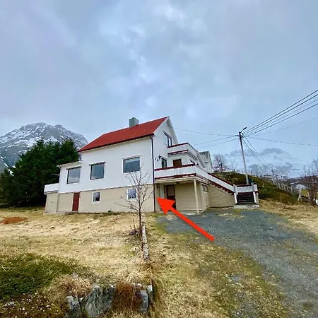 Sjarmerende Liten Leilighet I Hus Pa Sørvågen